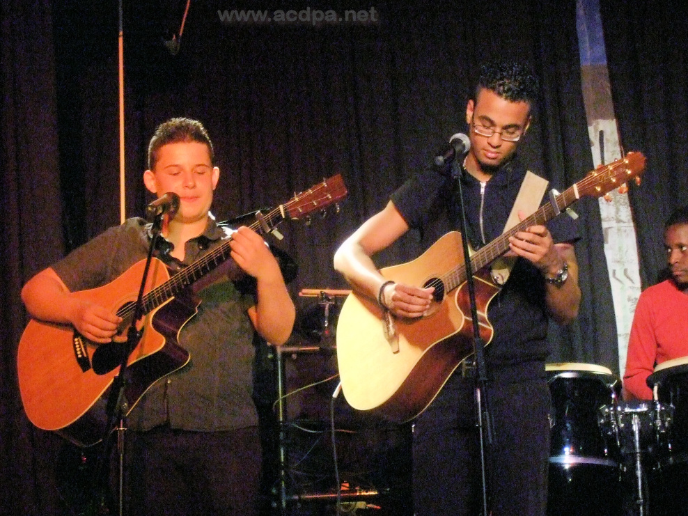 Stage de Pâques à Obernai, du 25 avril au 2 mai 2015 : Arthur et Alexandre, duo de guitares