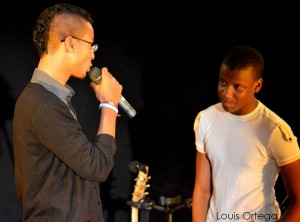 Alexandre et Tuintim dans le sketch de la fugue, Spectacle au VVF Lagrand, le 24 juillet 2014