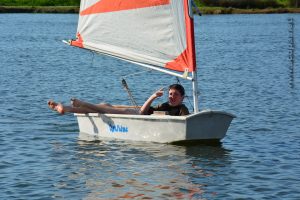 Initiation à la voile: Mattéo