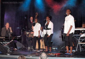 Jean-Luc, Jérémy, Évidaly, Grace, Adrienne, Bénédicte et Tuintim