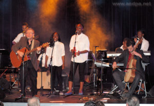 Alexandre, Jean-Luc, Évidaly, Bénédicte, (Tuintim), Jérémy et Adrienne