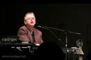 Le Spectacle : Jean-Luc au piano