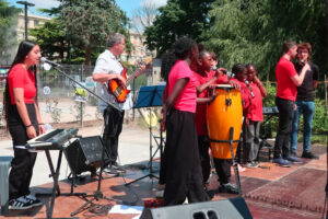 Naomy, Thierry, Aminata, (Maeva) Saadatou, (Damian) Hawa, Aminata, Hugo, Médi